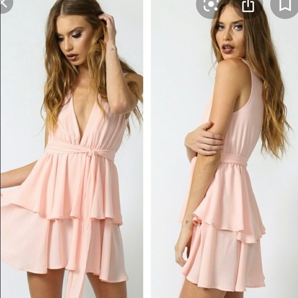 Revolve Dip It Low Pink Tiered Dress Small NWT - Picture 4 of 8